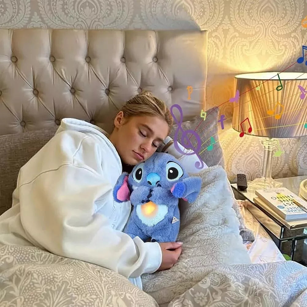 Peluche que respira Stitch con canción de cuna relajante