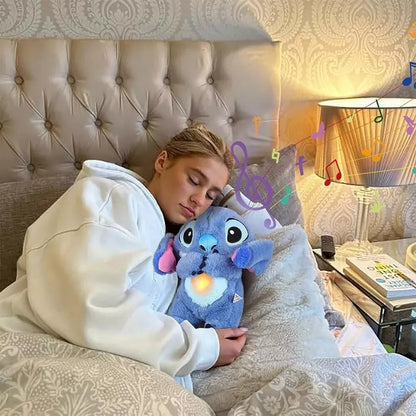 Peluche que respira Stitch con canción de cuna relajante